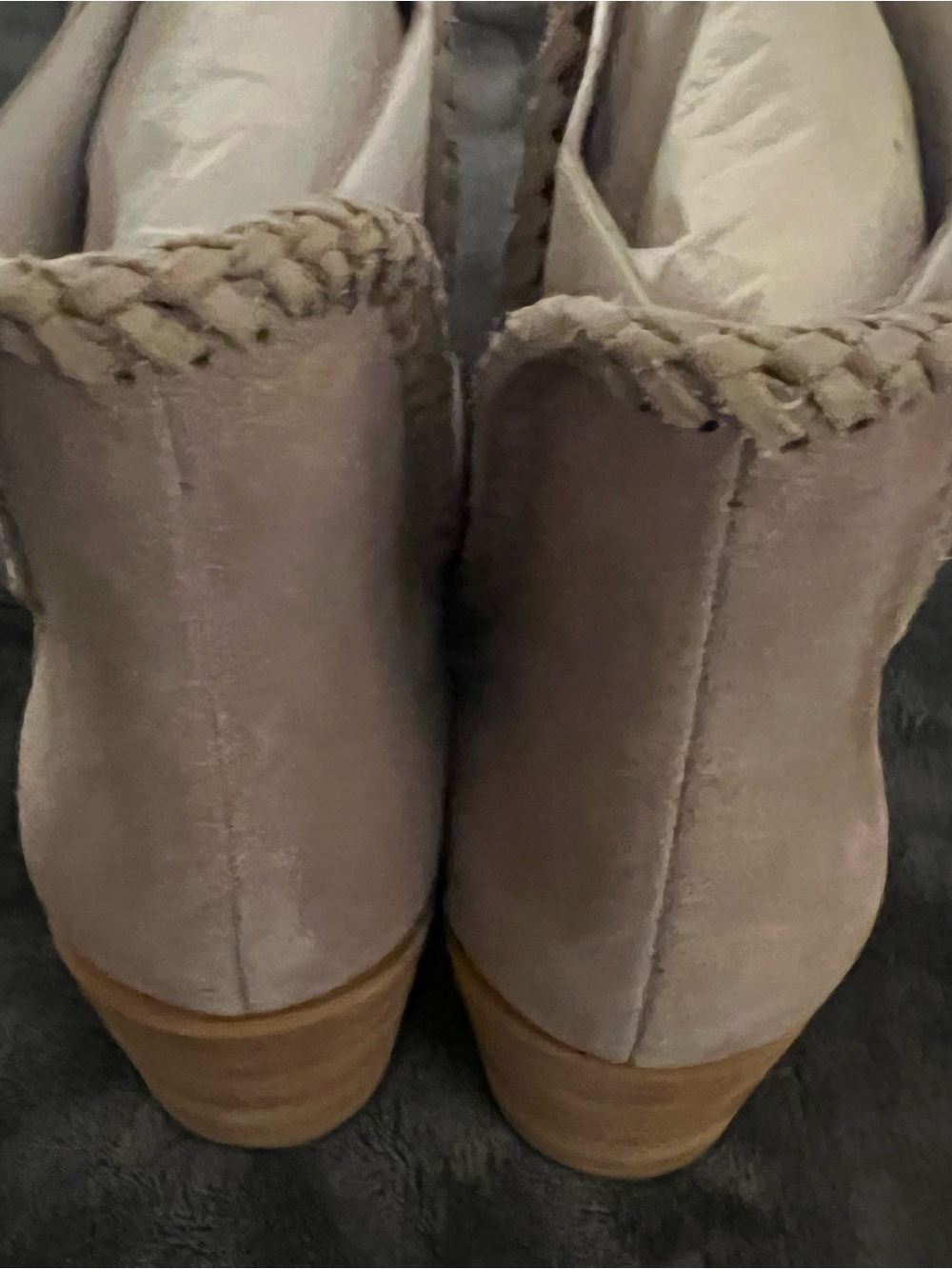 Frye Phoebe Braided Women’s Size 7M Suede Ankle Booties Lilac. Slip On Style. - Picture 4 of 10